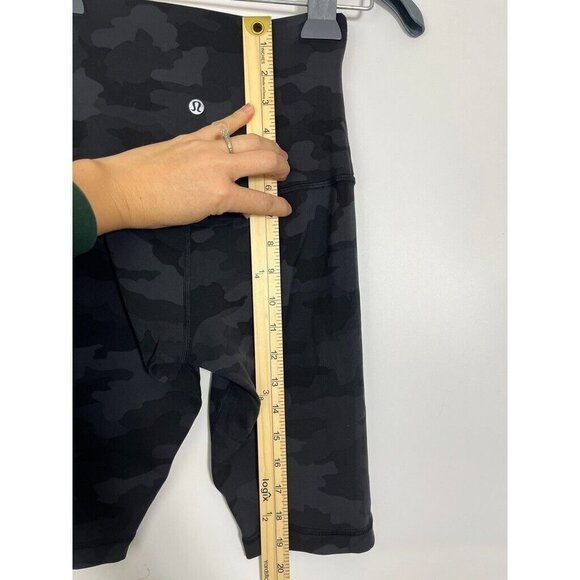 Lululemon Womens Align SHR Short 10" H3DC Camo Sz 4 - Picture 7 of 9